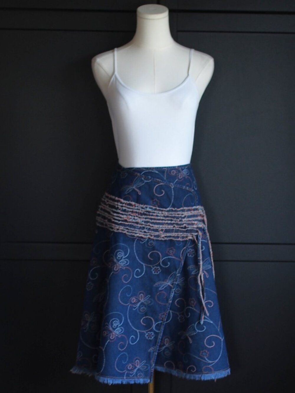 Cladon Urban Life | Y2K Embroidered Cotton Denim Skirt